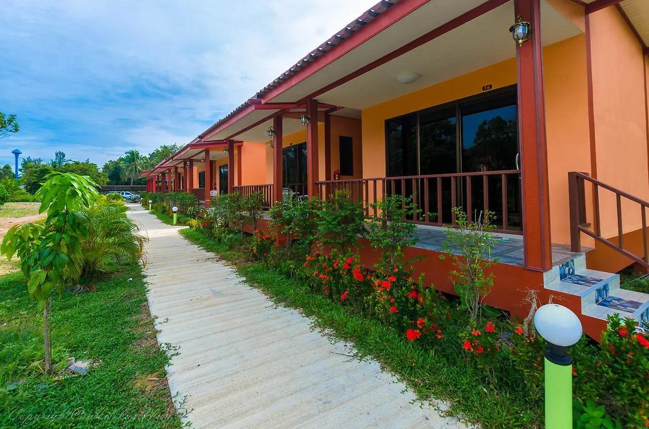 Toongyoong Longbeach Resort Sha Plus Ko Lanta 2*,